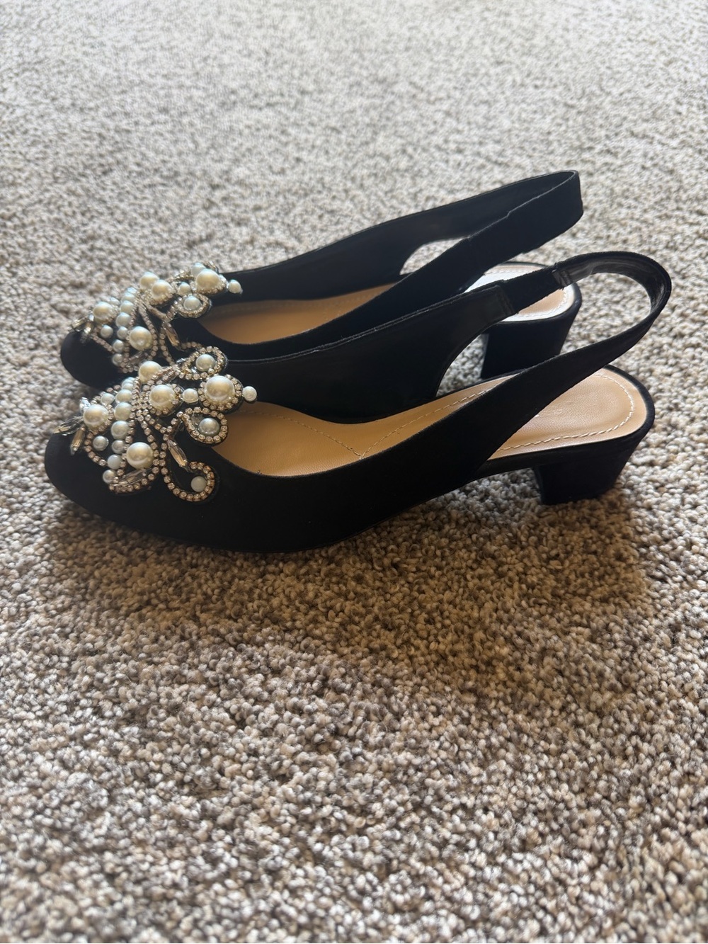 J.Renee Black Pearl & Crystal Embellished Kitten Heel Dressy Slingbacks Sz 8 - Picture 2 of 9
